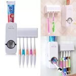 Touch me brush holder.07